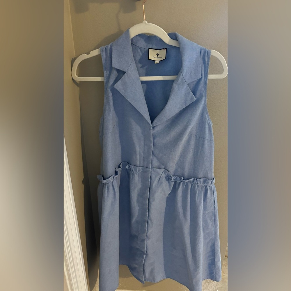 Good as new Tuckernuck dress. Worn twice. Machine washable.